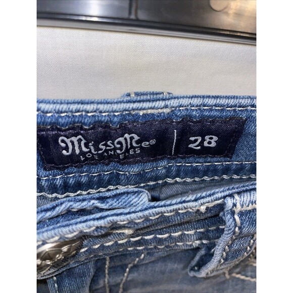 Miss Me Women’s Midrise Capris Size 28x22 Blue Rodeo Cowgirl Western City - Picture 2 of 12